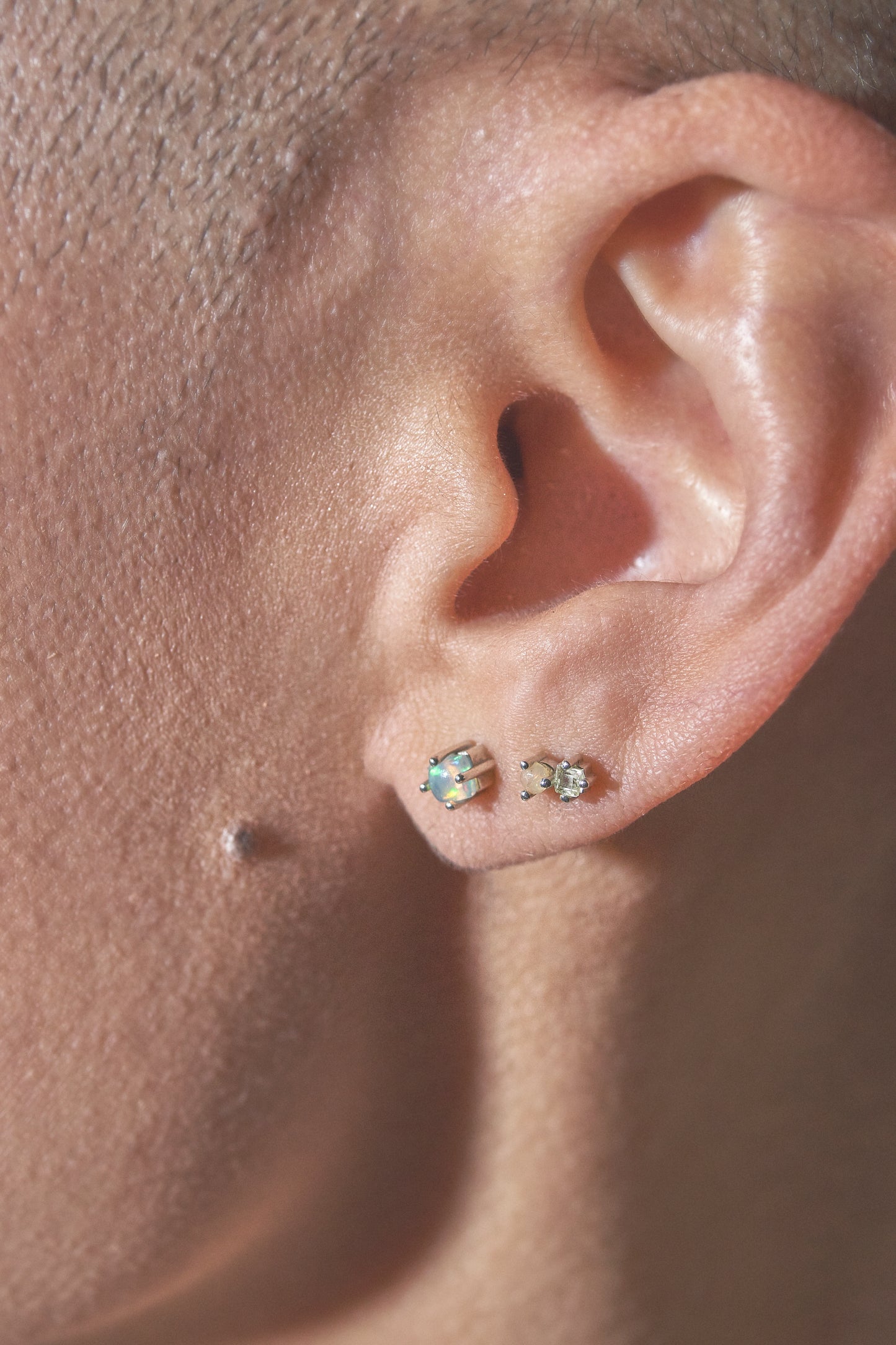 Mav Single Stone Earring in Fire Opal