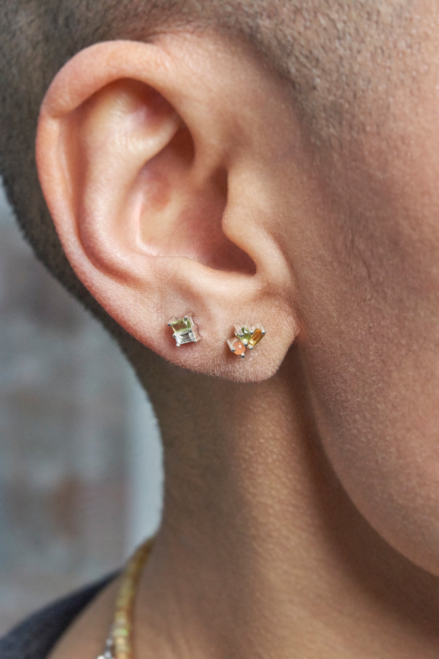 Coco Duo Stone Earring in Peridot & White Topaz