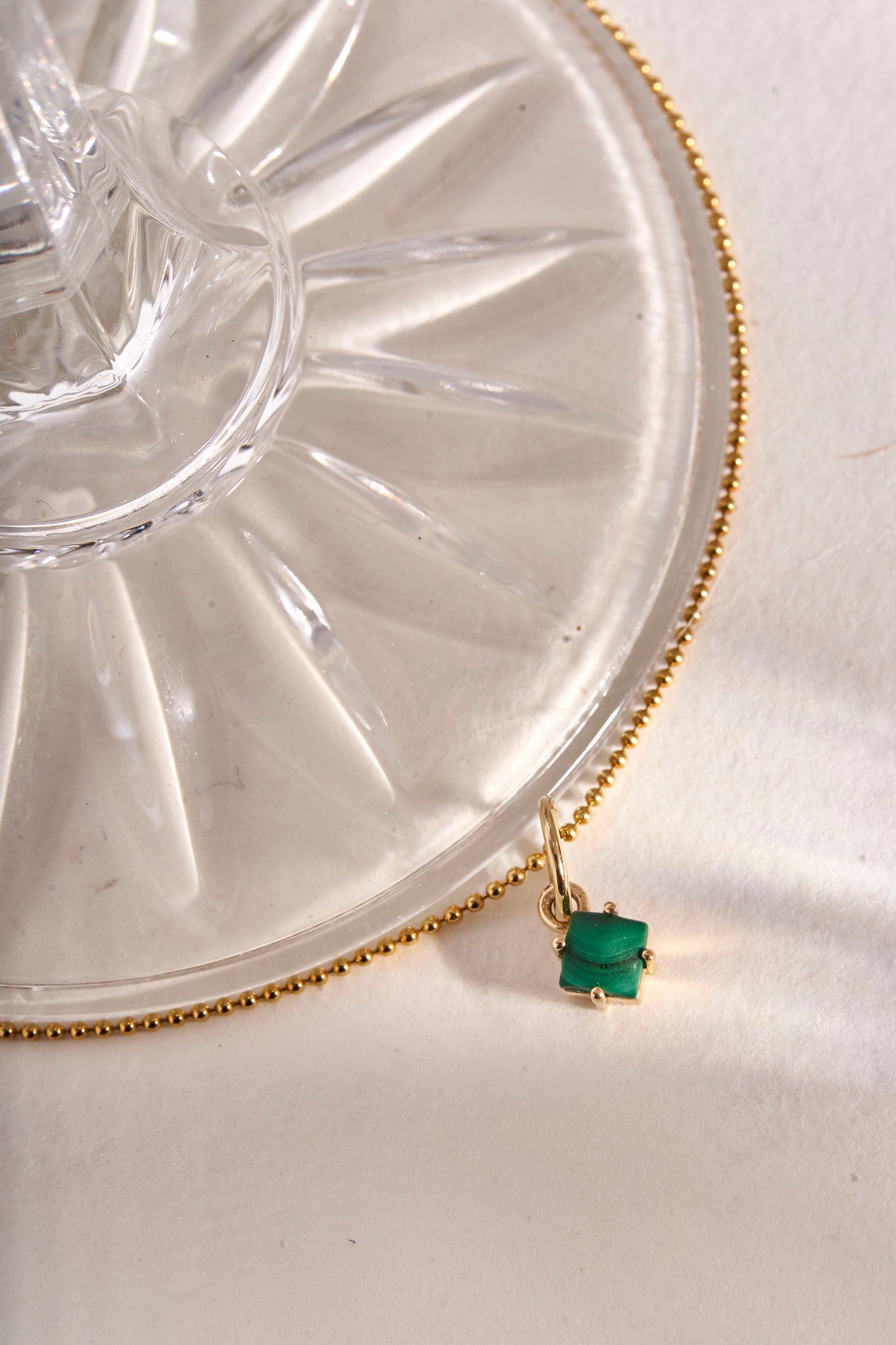 Mav Single Stone Pendant in Malachite
